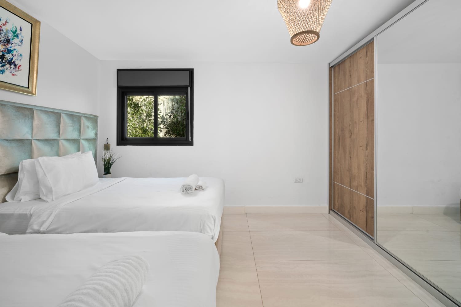 Peaceful 5BR Retreat in Green Givat Hamivtar – Walk to Shops & Shuls photo 13