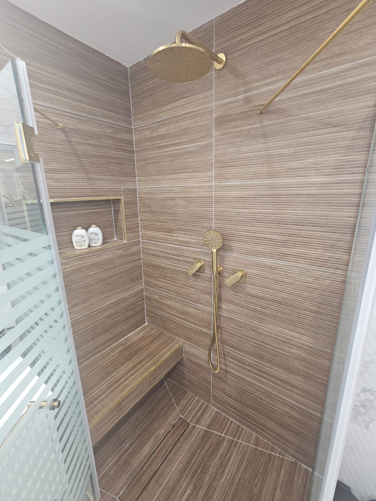 Sheshet Escape - 1 Bedroom Garden Apartment in Ramat Eshkol, Kosher Mehadrin photo 6