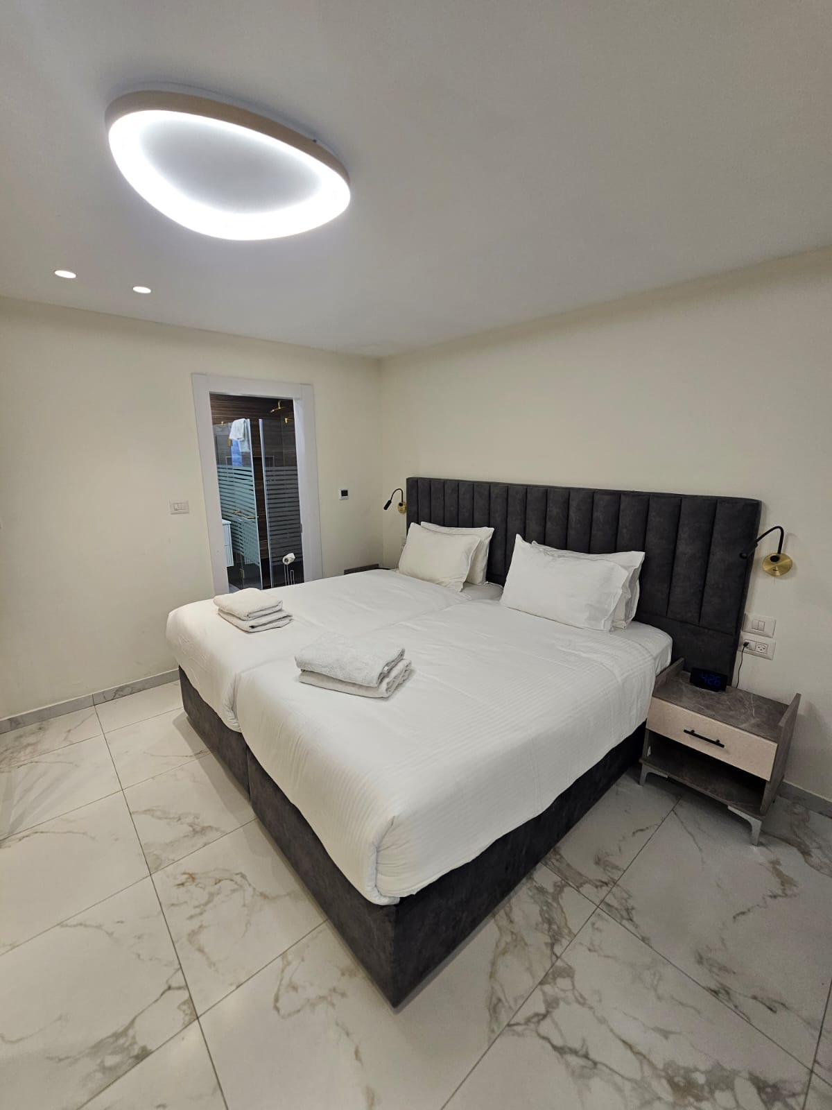 Sheshet Escape - 1 Bedroom Garden Apartment in Ramat Eshkol, Kosher Mehadrin photo 12