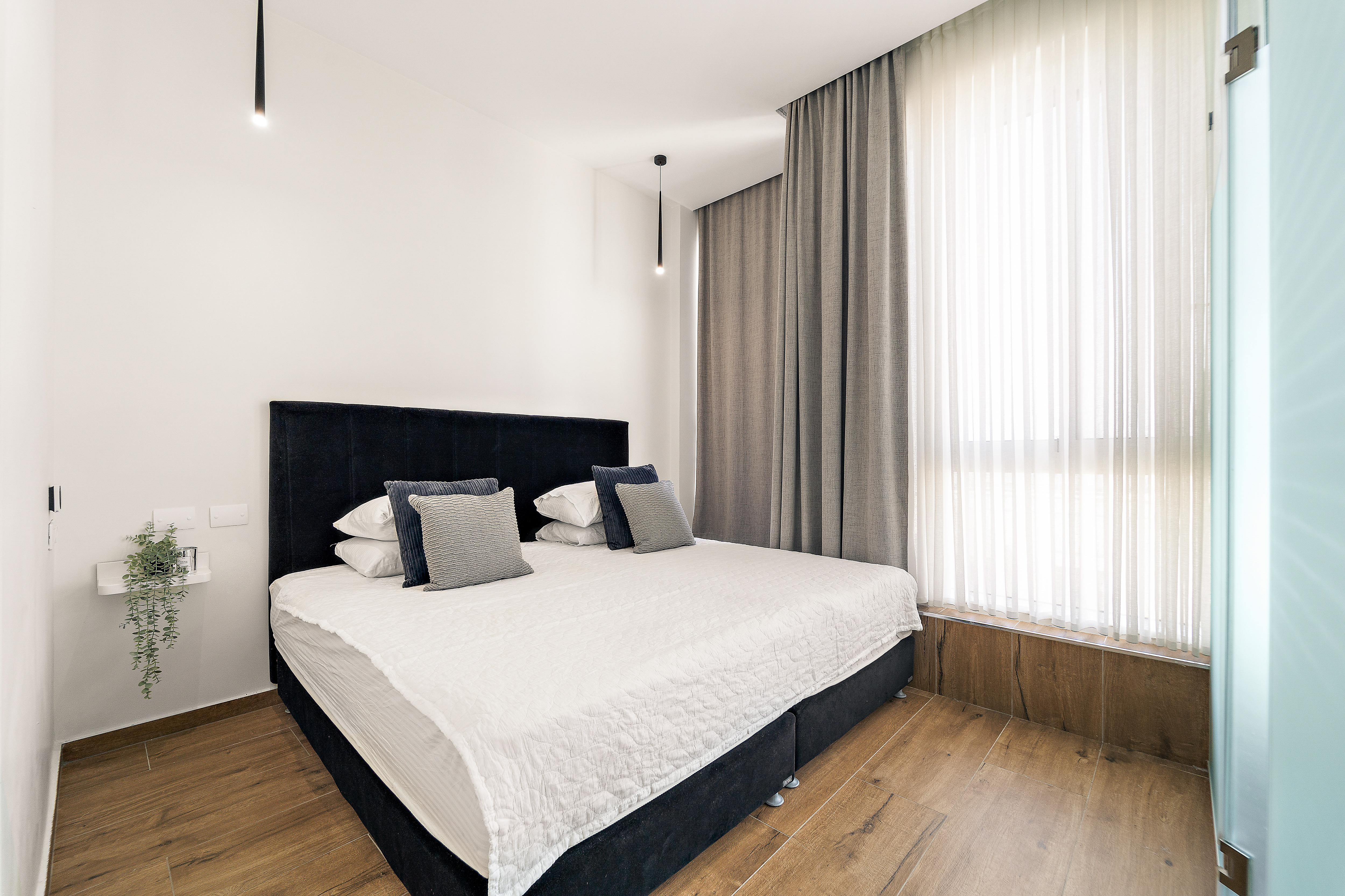 Authentic Geula Living with Modern Luxury – Har Habayit Views photo 17