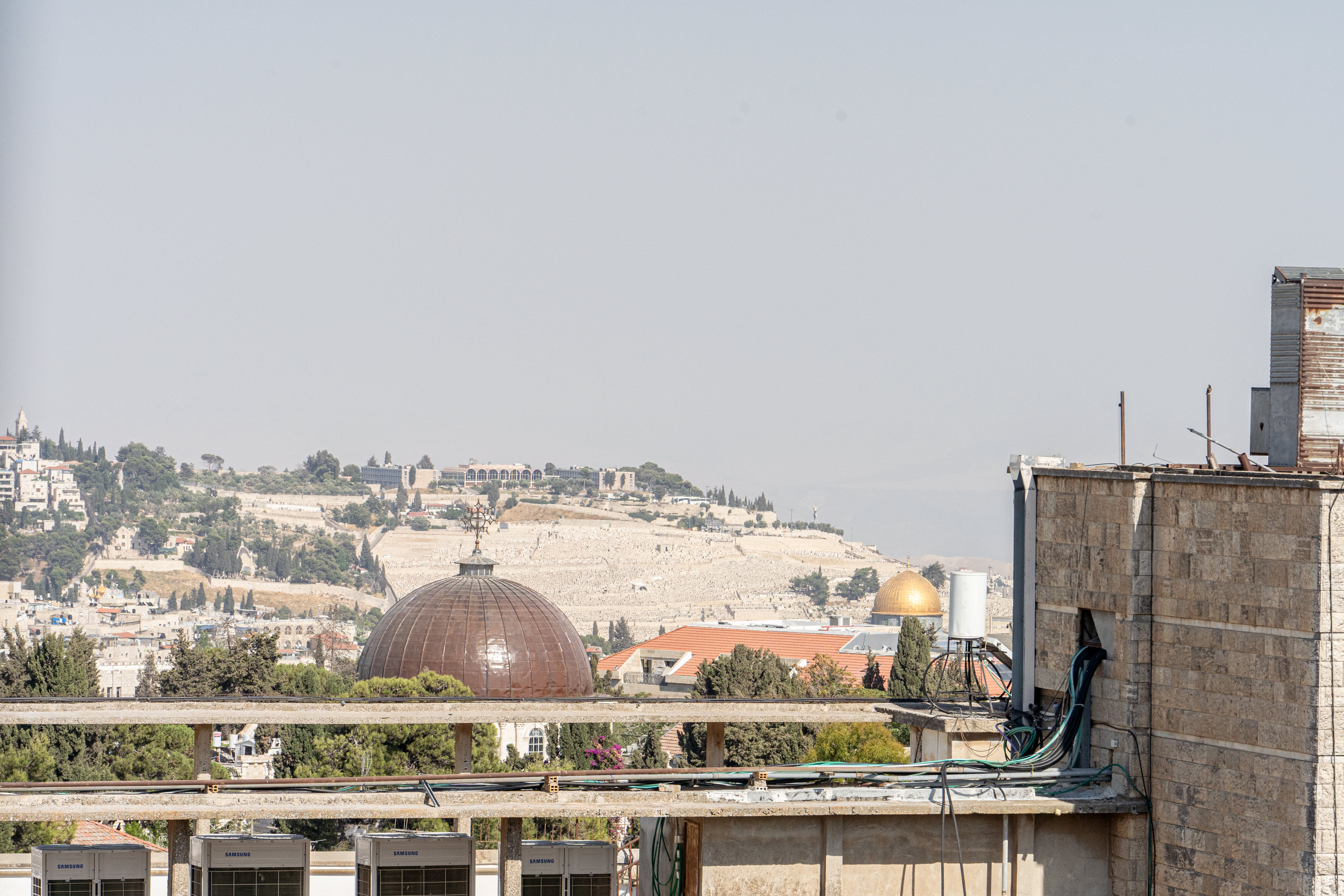 Authentic Geula Living with Modern Luxury – Har Habayit Views photo 38