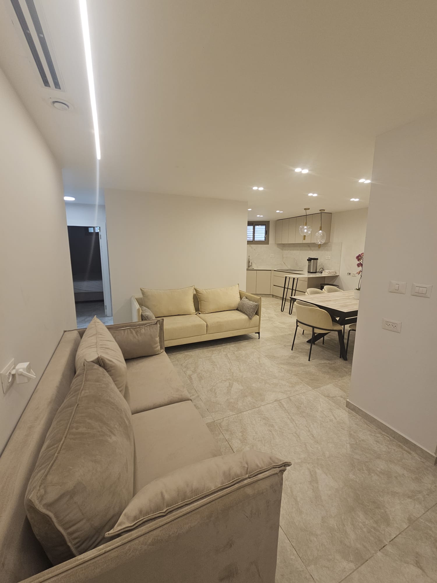 Beautiful New 2BR with Private Garden in Maalot Dafna photo 14